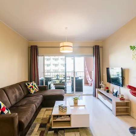 Golden Apartment *